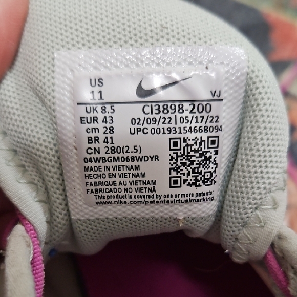 Nike Air Max Dia athletic running shoes Fossil Women's Size 11 - Picture 2 of 8